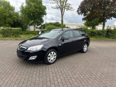 gebraucht Opel Astra Sports Tourer 1.4l/Klima/ Inspektion & TÜV Neu/