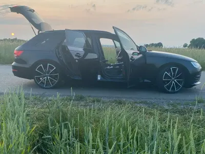 Gebraucht Audi A4 Comfort 170 PS (125 kW) 2018 Schwarz Kombi