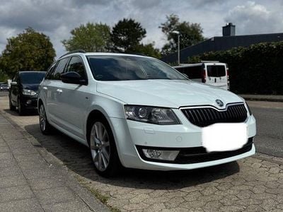 Weiß Gebraucht 2015 Skoda Octavia Kombi | 10.500 € (Fairer Preis)