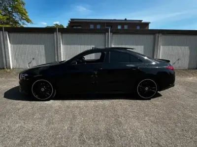 Gebraucht Mercedes CLA200 AMG line 163 PS (119 kW) 2023 Schwarz Coupé