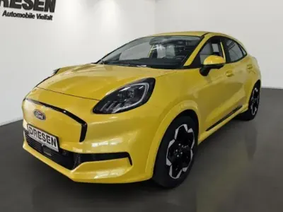 Neu Ford Puma Gen-E Premium 123 kW (168 PS) 2026 Gelb SUV