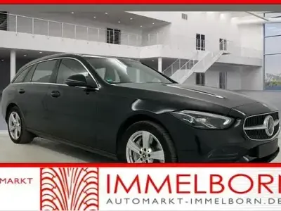 Używany Mercedes C300e 313 KM (230 kW) 2022 Czarny Sedan/Limuzyna