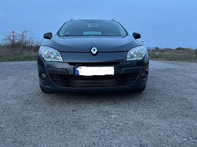 Gebraucht Renault Mégane III Exception 131 PS (96 kW) 2009 Grau Limousine