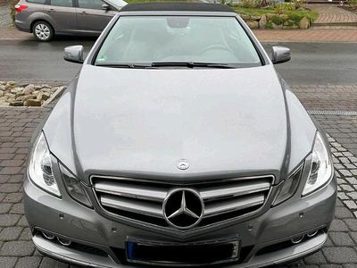 Gebraucht Mercedes E220 170 PS (125 kW) 2010 Grau Cabrio