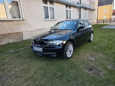 Gebraucht BMW 118 143 PS (105 kW) 2008 Schwarz Kleinwagen