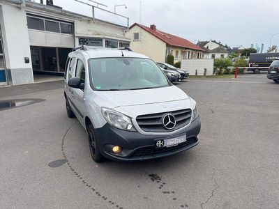 Mercedes Citan 111
