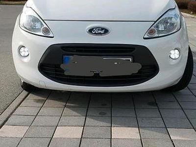 Gebraucht Ford Ka Cool & Sound Edition 69 PS (50 kW) 2013 Beige Kleinwagen