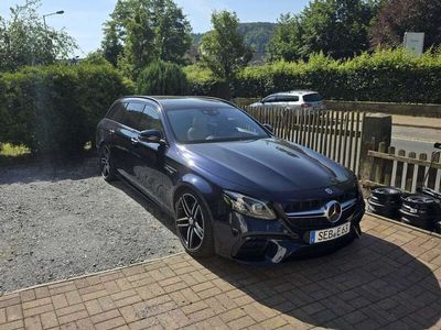 Mercedes E63 AMG