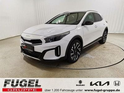 Neu Kia XCeed 150 PS (110 kW) 2025 Deluxe white SUV