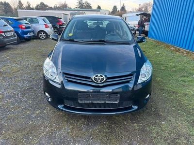 Schwarz Gebraucht 2012 Toyota Auris Life Limousine | 3.499 € (Fairer Preis)