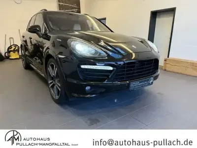 Gebraucht Porsche Cayenne GTS 420 PS (308 kW) 2012 Schwarz SUV
