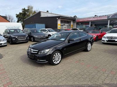 Gebraucht Mercedes C180 156 PS (114 kW) 2011 Obsidianschwarz Coupé