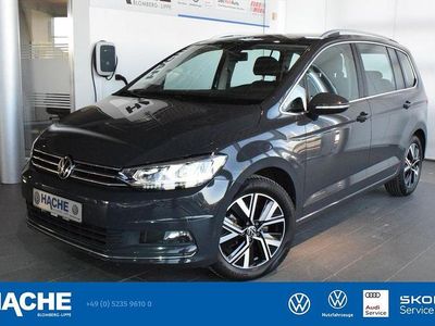 Grau Gebraucht 2021 VW Touran Highline Van / Kleinbus | 23.490 € (Guter Preis)