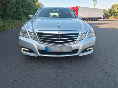Gebraucht Mercedes 200 184 PS (135 kW) 2010 Silber Kombi