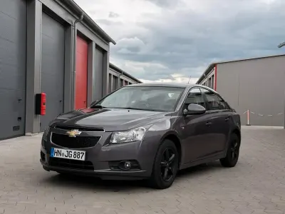 Occasion Chevrolet Cruze LT 141 ch (103 kW) 2011 Argent Berline