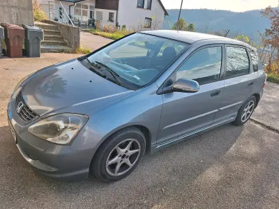 Brugt Honda Civic 110 HK (80 kW) 2004 Sølv Sedan