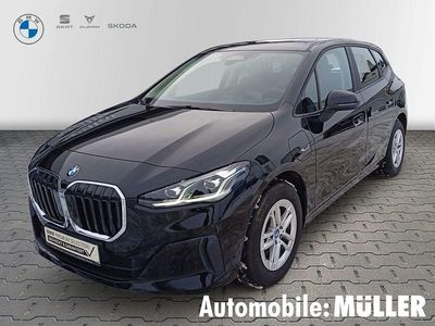 Schwarz Gebraucht 2022 BMW 225 Active Tourer Luxury Line Van / Kleinbus | 29.850 € (Fairer Preis)