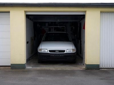 Gebraucht Opel Astra 75 PS (55 kW) 1997 Weiß Kleinwagen