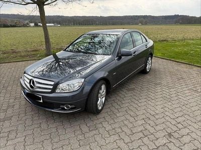 Gebraucht Mercedes C180 Avantgarde 156 PS (114 kW) 2009 Grau Limousine