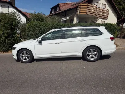 Gebraucht VW Passat Trendline 150 PS (110 kW) 2018 Weiß Kombi