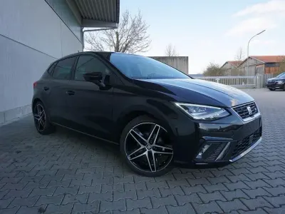 Gebraucht Seat Ibiza FR 150 PS (110 kW) 2021 Mitternachtsschwarz Kleinwagen