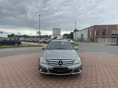 Gebraucht Mercedes C180 120 PS (88 kW) 2011 Silber Kombi