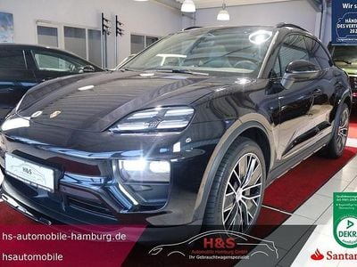 Gebraucht Porsche Macan 4 Electric 300 kW (408 PS) 2024 Tiefschwarz SUV