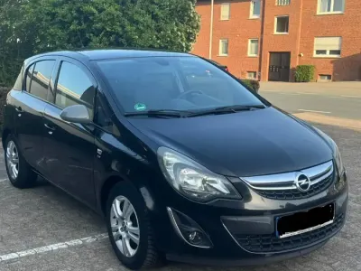 Gebraucht Opel Corsa 86 PS (63 kW) 2014 Schwarz Kleinwagen