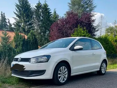 Gebraucht VW Polo 75 PS (55 kW) 2012 Weiß Kleinwagen