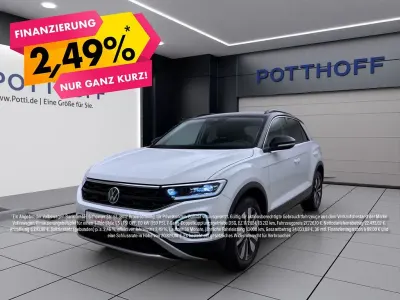 Używany VW T-Roc Goal 150 KM (110 kW) 2025 Biały SUV