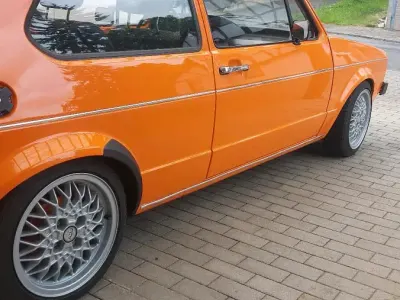Gebraucht VW Golf I GTI 54 PS (39 kW) 1982 Orange Kleinwagen