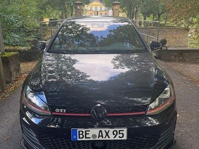 Schwarz Gebraucht 2014 VW Golf VII GTI Limousine | 16.000 € (Fairer Preis)