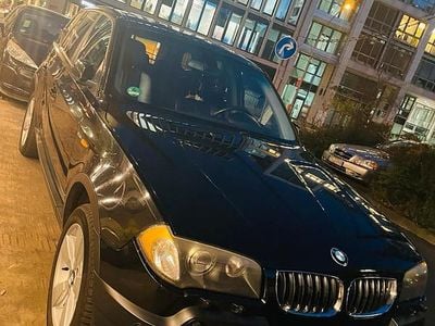 Schwarz Gebraucht 2006 BMW X3 SUV | 4.550 € (Fairer Preis)