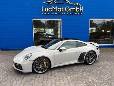 Porsche 911 Carrera 4S