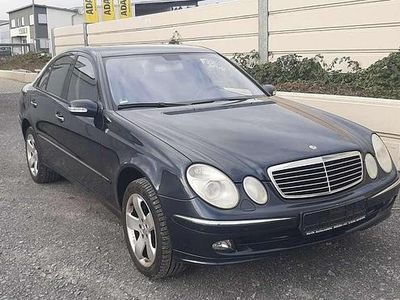 Gebraucht Mercedes E320 224 PS (164 kW) 2005 Smaragdschwarz  metalliclack Limousine