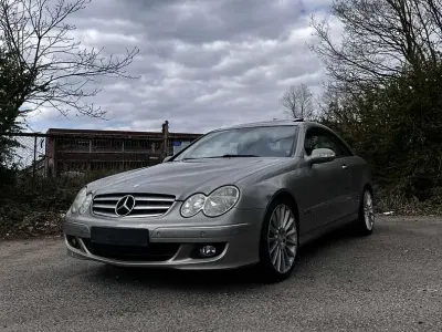 Gebraucht Mercedes CLK220 Elegance 150 PS (110 kW) 2008 Silber Coupé
