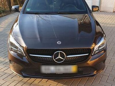 Gebraucht Mercedes CLA200 156 PS (114 kW) 2017 Braun Coupé