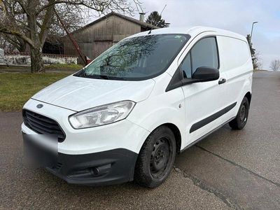 Gebraucht Ford Transit 100 PS (73 kW) 2018 Weiß Van / Kleinbus