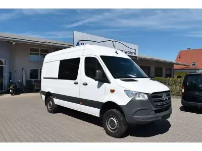 Gebraucht Mercedes Sprinter 163 PS (119 kW) 2021 Van