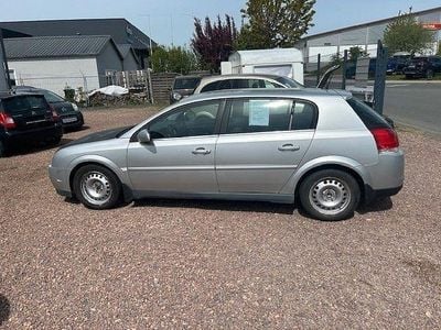 Usata Opel Signum 155 CV (114 kW) 2003 Argento Utilitaria