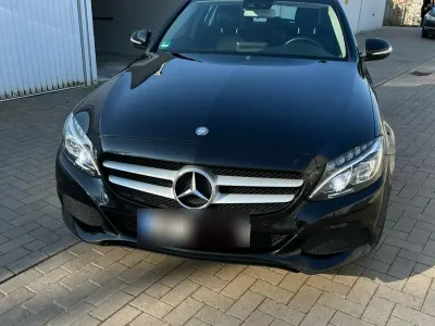 Gebraucht Mercedes C220 170 PS (125 kW) 2015 Schwarz Kombi