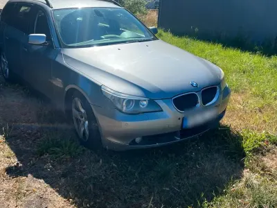 Gebraucht BMW 525 210 PS (154 kW) 2004 Grau Limousine