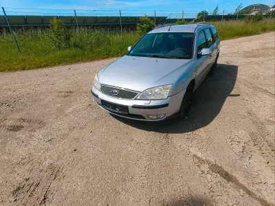 Gebraucht Ford Mondeo 125 PS (91 kW) 2005 Silber Kombi