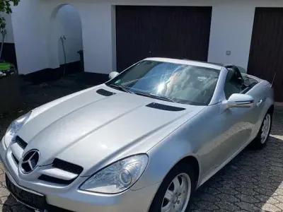 Gebraucht Mercedes SLK200 184 PS (135 kW) 2009 Silber Cabrio
