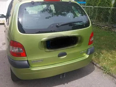 Gebraucht Renault Scénic 107 PS (78 kW) 2000 Grün Van / Kleinbus