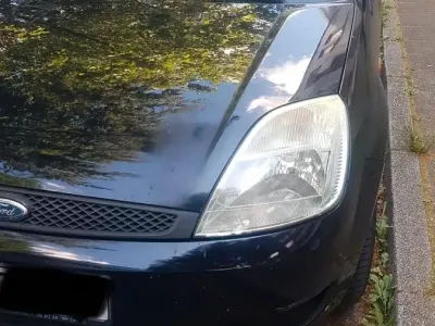 Gebraucht Ford Fiesta 60 PS (44 kW) 2005 Blau Kleinwagen