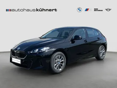Neu BMW 116 122 PS (89 kW) 2026 Schwarz Kleinwagen