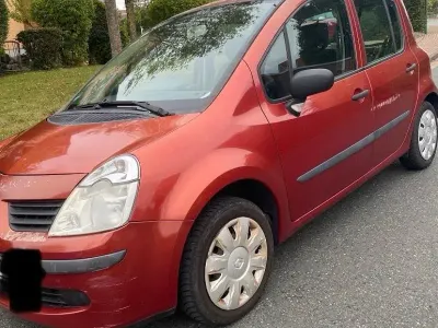 Gebraucht Renault Modus 65 PS (47 kW) 2006 Rot Van / Kleinbus