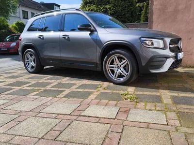 Mercedes GLB250