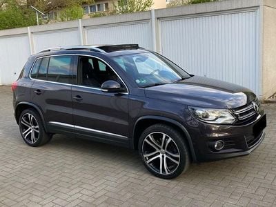 Usata VW Tiguan LOUNGE 150 CV (110 kW) 2015 Nero SUV
